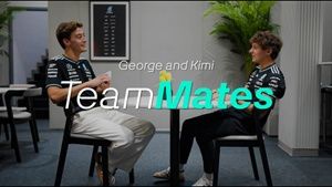 Taylor Swift concerts, Kimi's maths homework and George's PowerPoint | TeamMates Ep 3