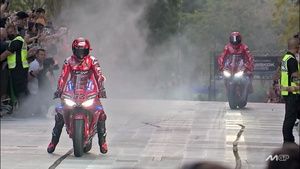 Marquez and Bagnaia make an entrance at the MotoGP™ Season Launch