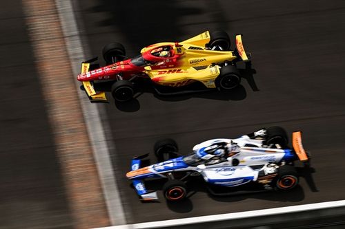 Alex Palou leads tense Indy 500 drafting practice, Rasmussen crashes