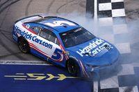 Unstoppable in Kansas, Kyle Larson cruises to a dominant NASCAR Cup win